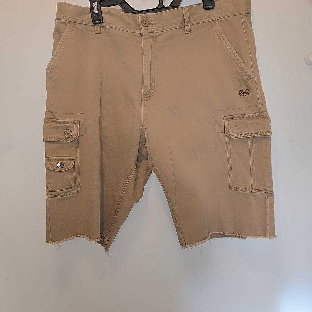 Men's Tan Cargo Shorts